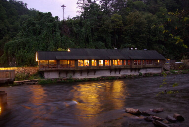 Nantahala Outdoor Center Restaurant