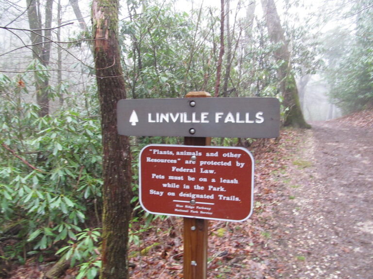 Best Hiking In The High Country Area - Linville Falls - North Carolina