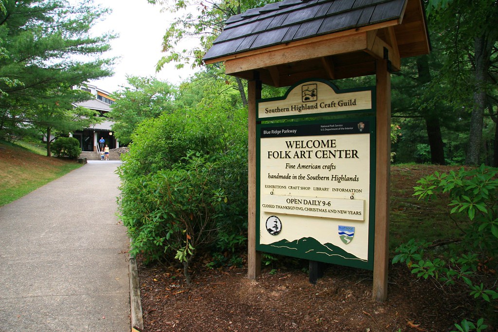 Best Attractions in Asheville, NC - Folk Art Center. Blue Ridge Parkway. North Carolina