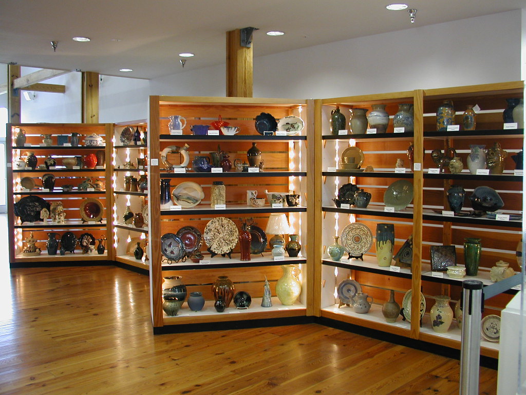 Best Museums And Galleries In The North Carolina Piedmont - North Carolina Pottery Center in Seagrove