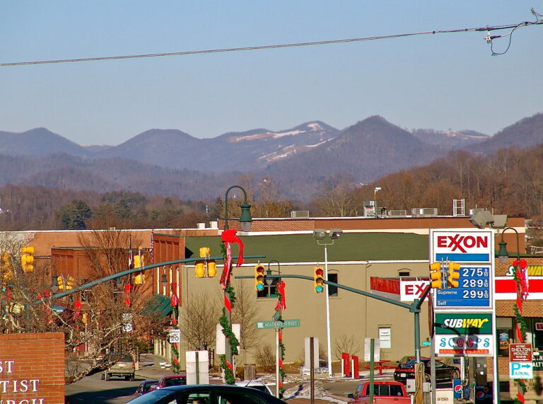 Best Attractions in the Great Smoky Mountains - Blue Ridge Osondu - View Over Waynesville NC