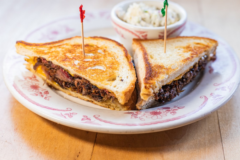 Best Lunch in Charlotte, NC - Midwood Smokehouse