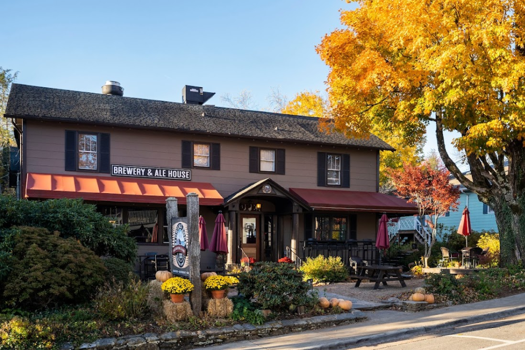 Best Lunch in the High Country - Blowing Rock Brewery & Ale House