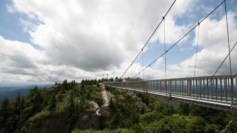 Best hiking in the North Carolina Mountains - Grandfather Mountain Hike