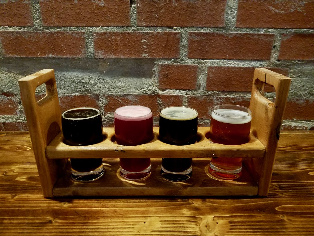 Best Bars In The Albemarle & Pamlico Sounds Area - Ghost Harbor Brewing