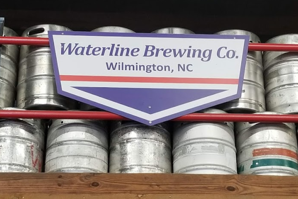 Best Bars In The Greater Wilmington Area - Waterline Brewing Co.