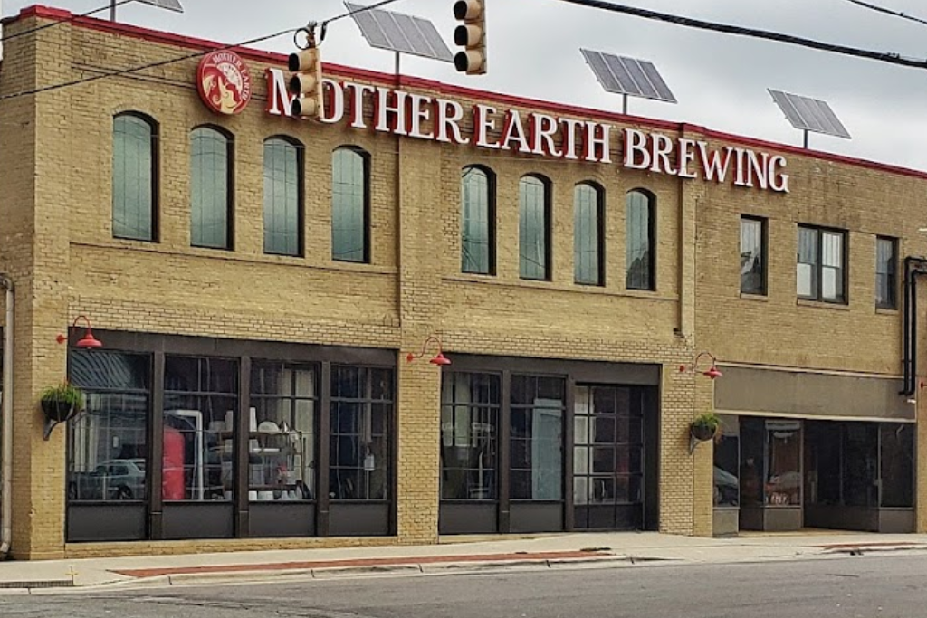 Best Bars In The Inner Coastal Plains Area - Mother Earth Brewing