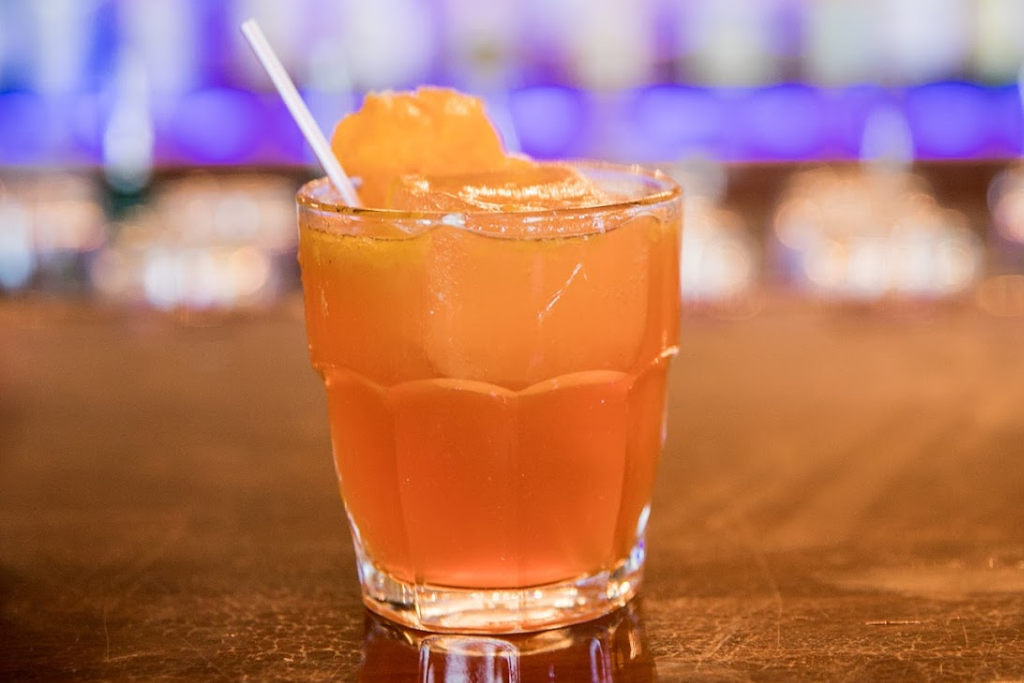 Best Cocktail Bars In The Albemarle & Pamlico Sounds Area -The 51 House - Cocktail