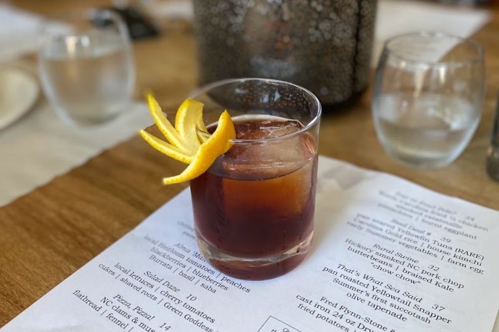 Best Cocktail Bars In The Greater Wilmington Area - Manna - Cocktail