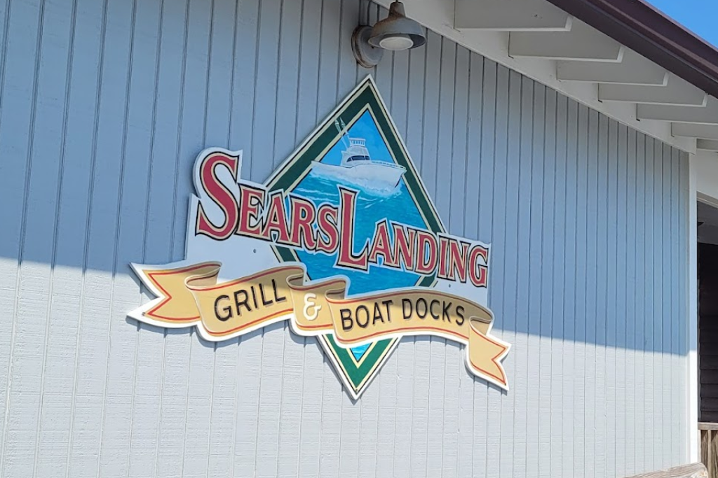 Best Dining In The Topsail Area - Sears Landing Grill & Boat Docks