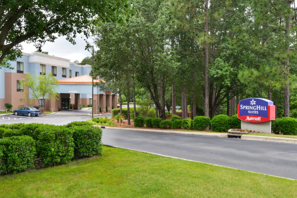 Best Hotels In The Pinehurst and Sandhills Area - Springhill Suites by Marriott Pinehurst Southern Pines