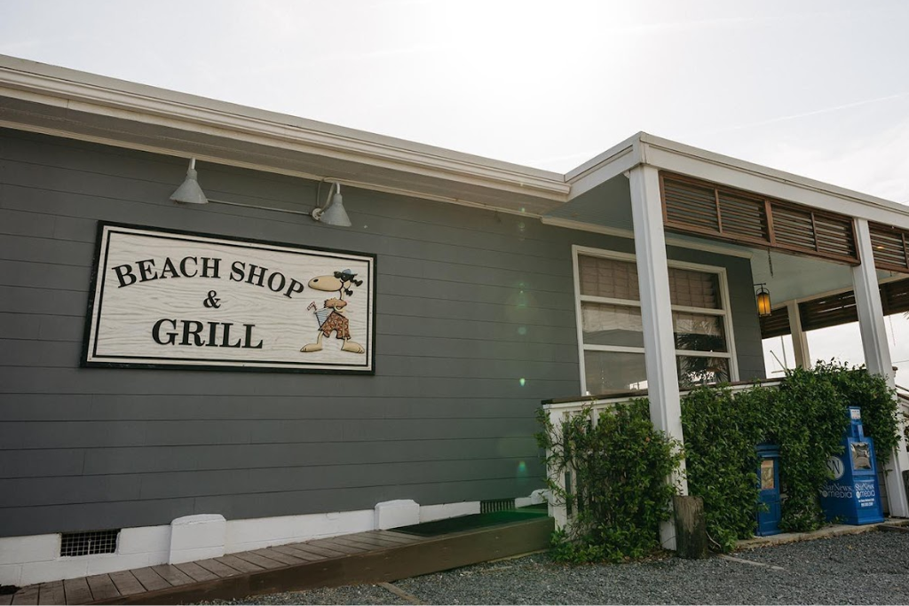 Best Lunch In The Topsail Area - Beach Shop and Grill