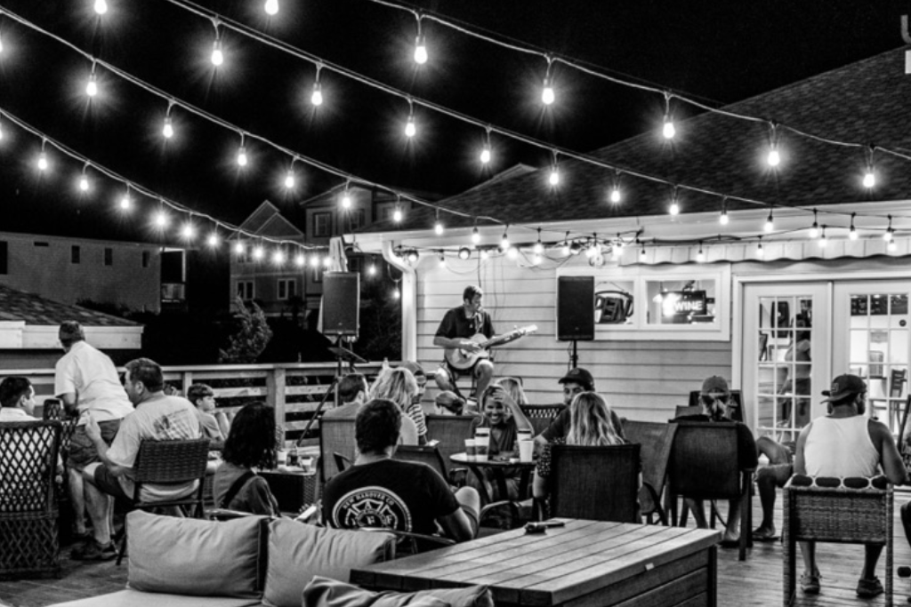 Best Wine Bars In The Topsail Area - unWINEd Outdoor Patio